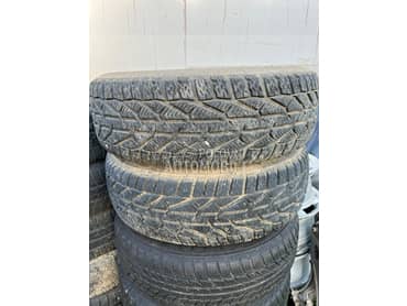 Ostalo 195/65 R15 Zimska