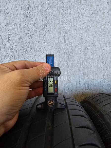 Michelin 215/65 R17 Letnja