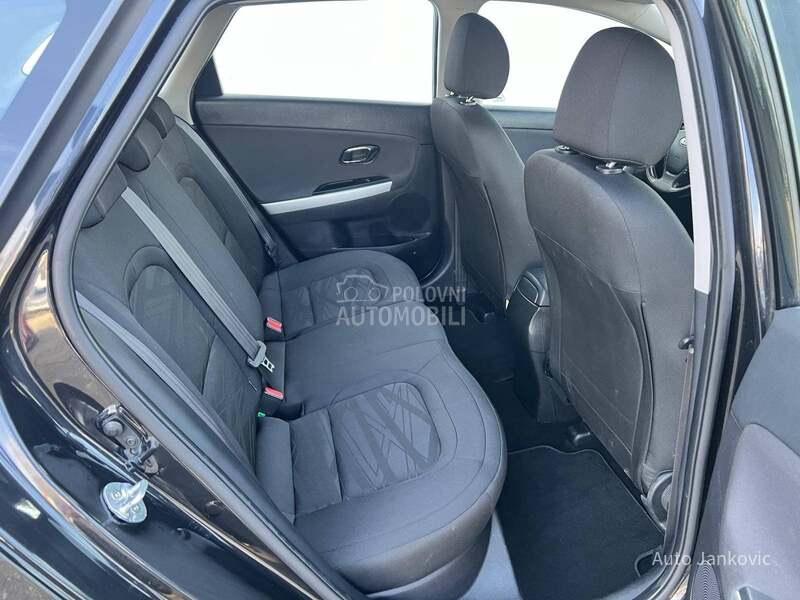 Kia cee`d sw 1.6 CRDI