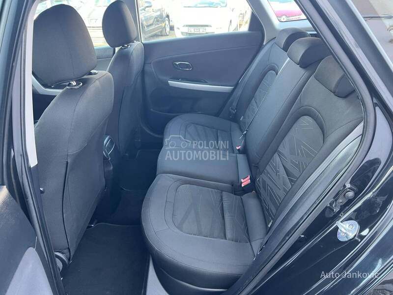 Kia cee`d sw 1.6 CRDI