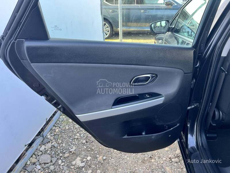 Kia cee`d sw 1.6 CRDI