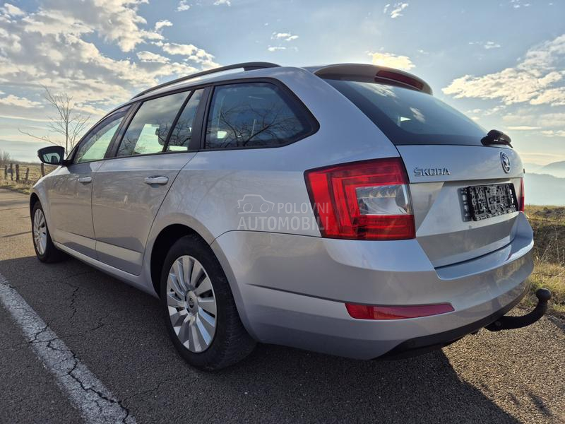 Škoda Octavia 1.6 TDI BUSINESS
