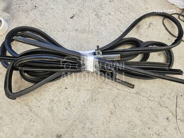 KEDER VRATA za Suzuki Swift od 2010. do 2015. god.