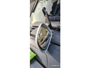 Levi retrovizor za Audi Q3