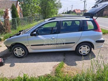 Peugeot 206 -  kompletan auto u delovima