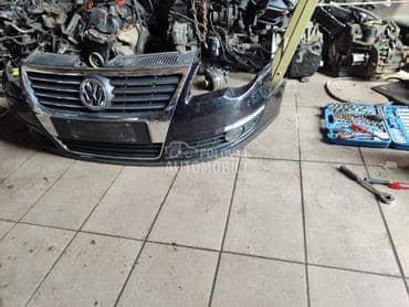 Branik sa maskom za Volkswagen Passat B6
