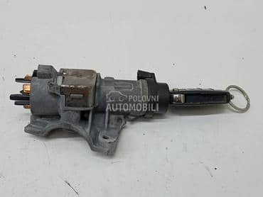 Kontakt brava za Škoda Superb od 2001. do 2008. god.