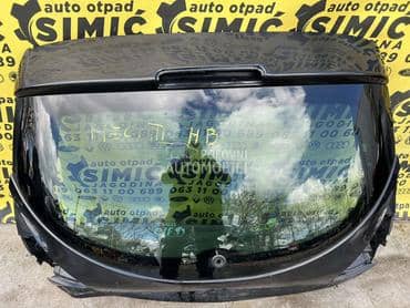 Vrata gepeka crna (hečbek) za Renault Megane od 2009. do 2016. god.