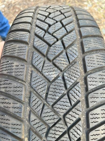 Apollo 225/55 R17 Zimska