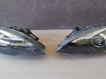 Far levi desni xenon za Volvo V40 od 2013. do 2017. god.