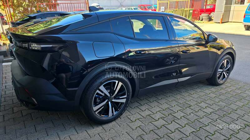 Peugeot 408 1.6E ALLURE 215 AT8