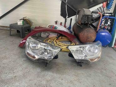 FAROVI za Citroen C4, DS4