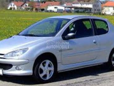 Peugeot 206 -  kompletan auto u delovima