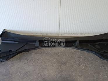 Plastika ispod šoferšajbne za Land Rover Range Rover Velar od 2014. do 2023. god.