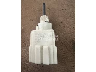 Prekidac kvacila 8E0 927 189 B za Audi A3, A4, A6 ...