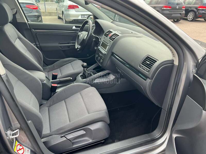 Volkswagen Golf 5 1.4TSI