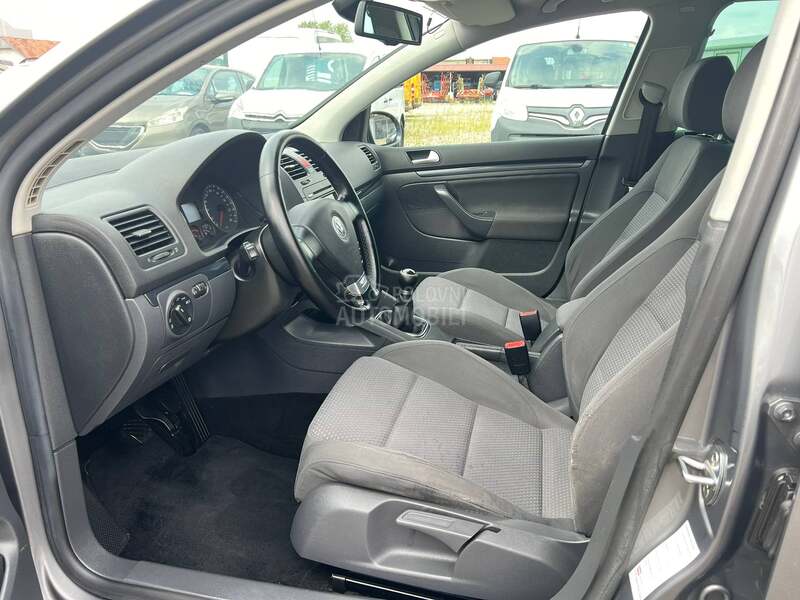 Volkswagen Golf 5 1.4TSI