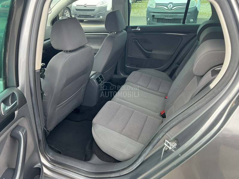 Volkswagen Golf 5 1.4TSI