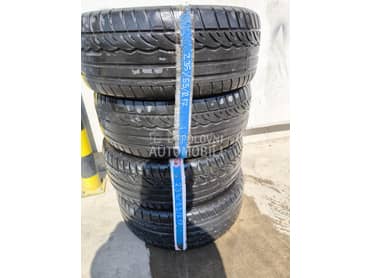 Dunlop 235/55 R17 Letnja