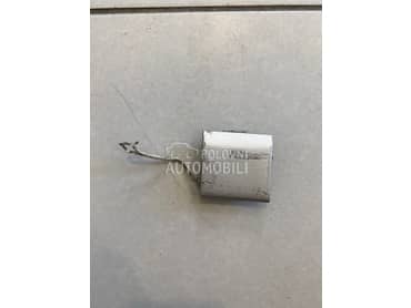 Poklopac kuke za Mercedes Benz C Klasa od 2000. do 2007. god.