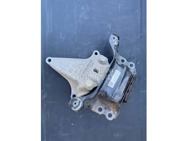 Nosac menjaca gornji za Audi A3 od 2012. do 2020. god.