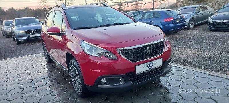 Peugeot 2008 1.2 Business