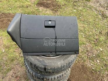 Kaseta za Volkswagen Golf 4