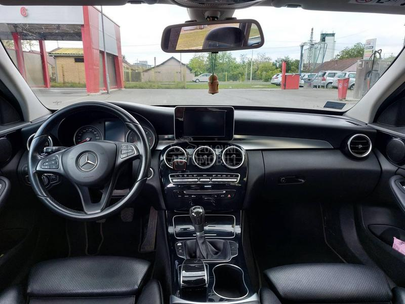 Mercedes Benz C 200 