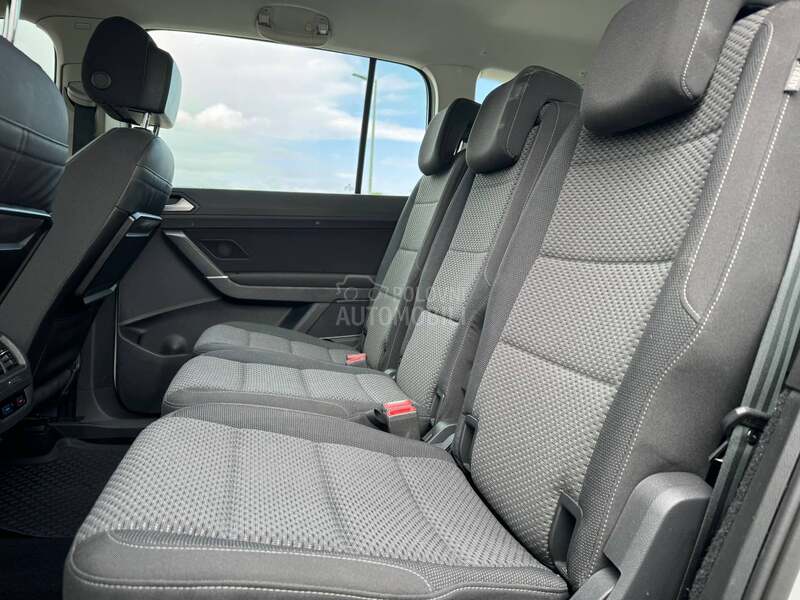 Volkswagen Touran 2.0/DSG/MATRIX
