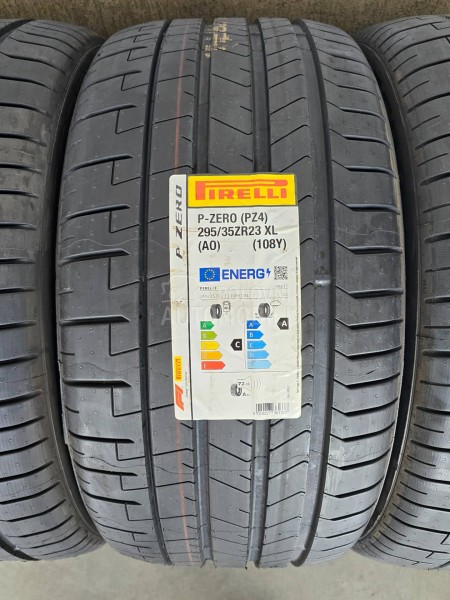 Pirelli 295/35 R23 Letnja