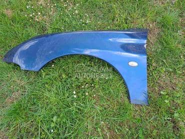 Krilo krila za Peugeot 206