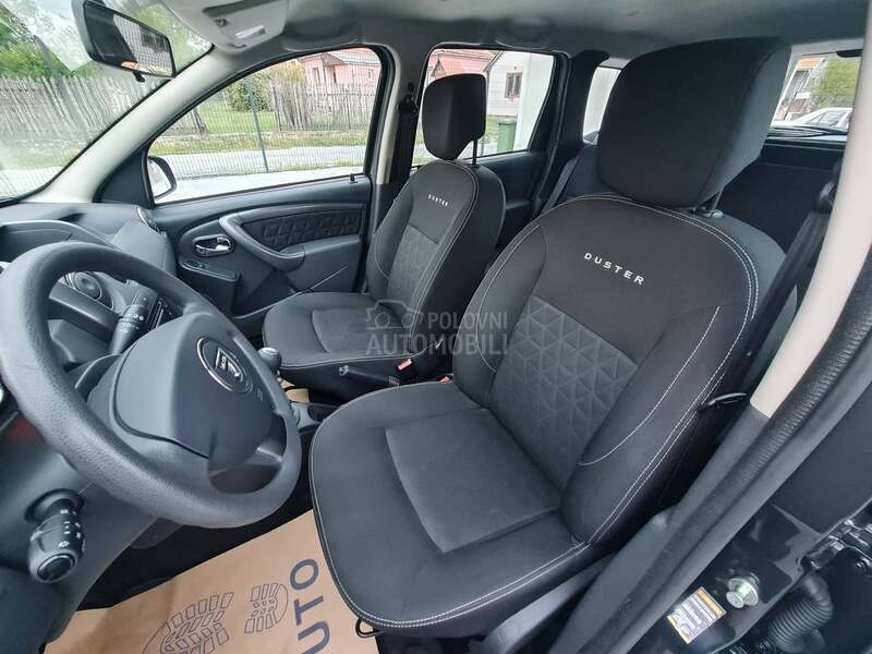 Dacia Duster 110000 k m  N O V A
