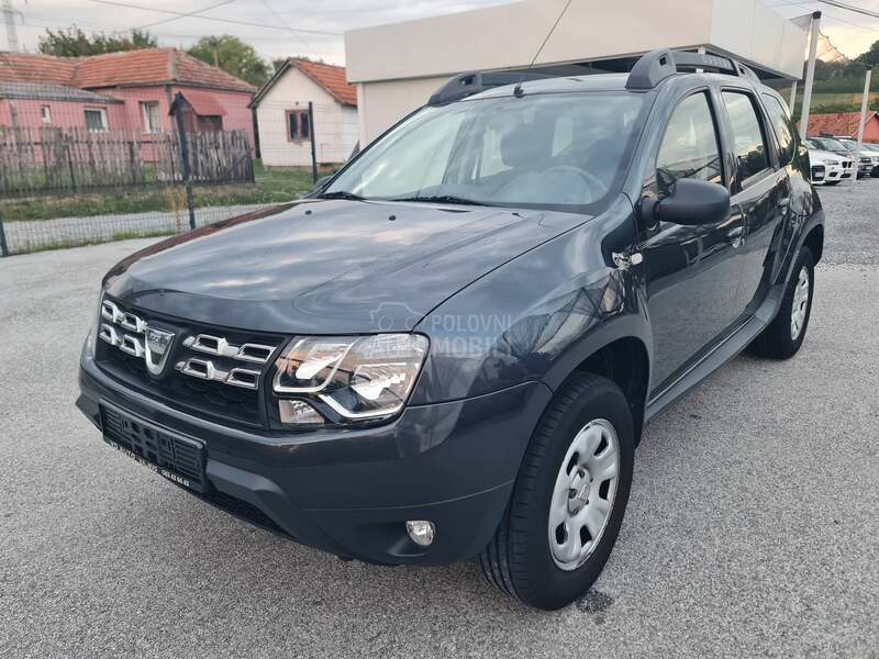 Dacia Duster 110000 k m  N O V A