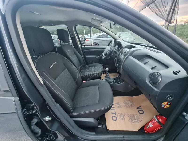 Dacia Duster 110000 k m  N O V A
