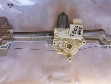 Podizač stakla zadnji desni za Peugeot 308 od 2013. do 2020. god.