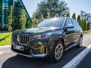 BMW X1 sDrive18i U11
