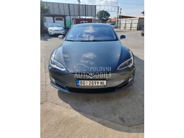 Tesla Model S Model S 70D