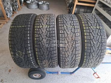 Nokian 215/65 R16 Zimska