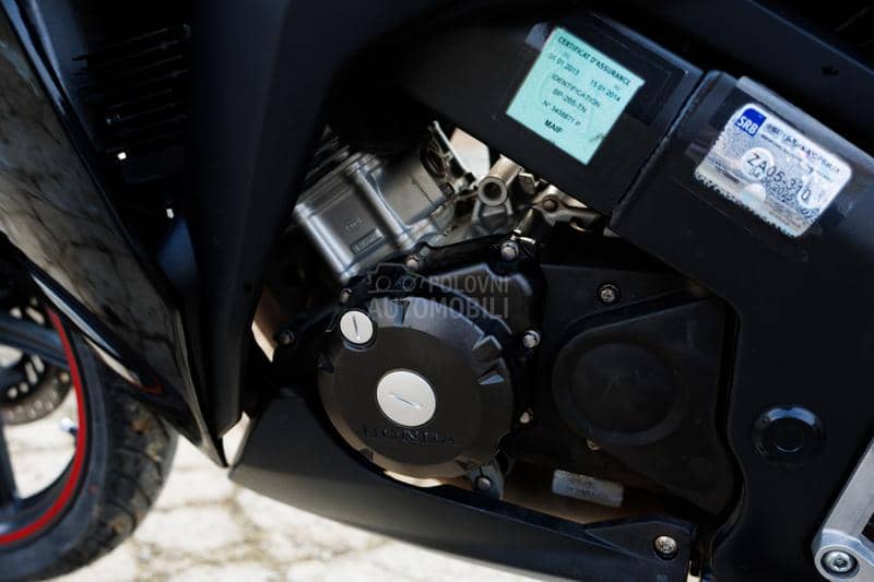 Honda cbr 125r