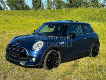 MINI Cooper S 2.0/AUT/pano/nav