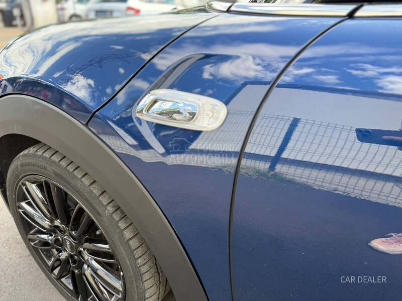 MINI Cooper S 2.0/AUT/pano/nav
