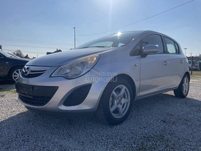 Opel Corsa D 1.4 B