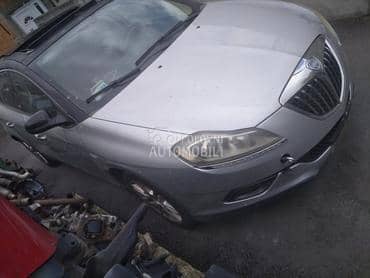 Desno krilo za Lancia Delta