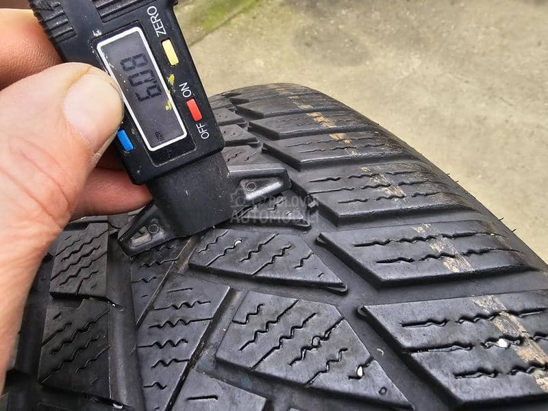 Continental 235/60 R18 Zimska