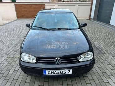 Volkswagen Golf 4 -  kompletan auto u delovima