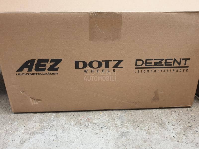 Aluminijumske felne Dezent 18" 5 x 112
