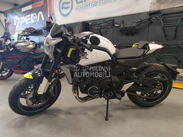 CFMOTO CL-X 700 SPORT na stanju