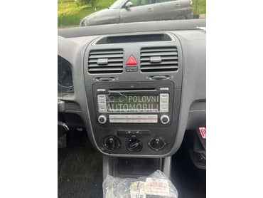 Sredisnja konzola za Volkswagen Golf 5 od 2004. do 2009. god.