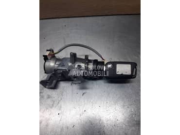 Kontakt brava za Škoda Octavia od 2013. do 2020. god.