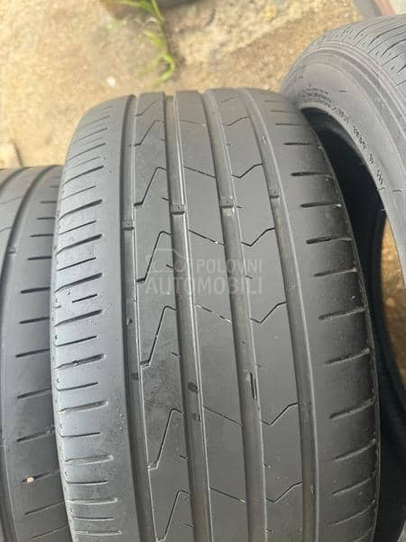 Hankook 215/45 R16 Letnja
